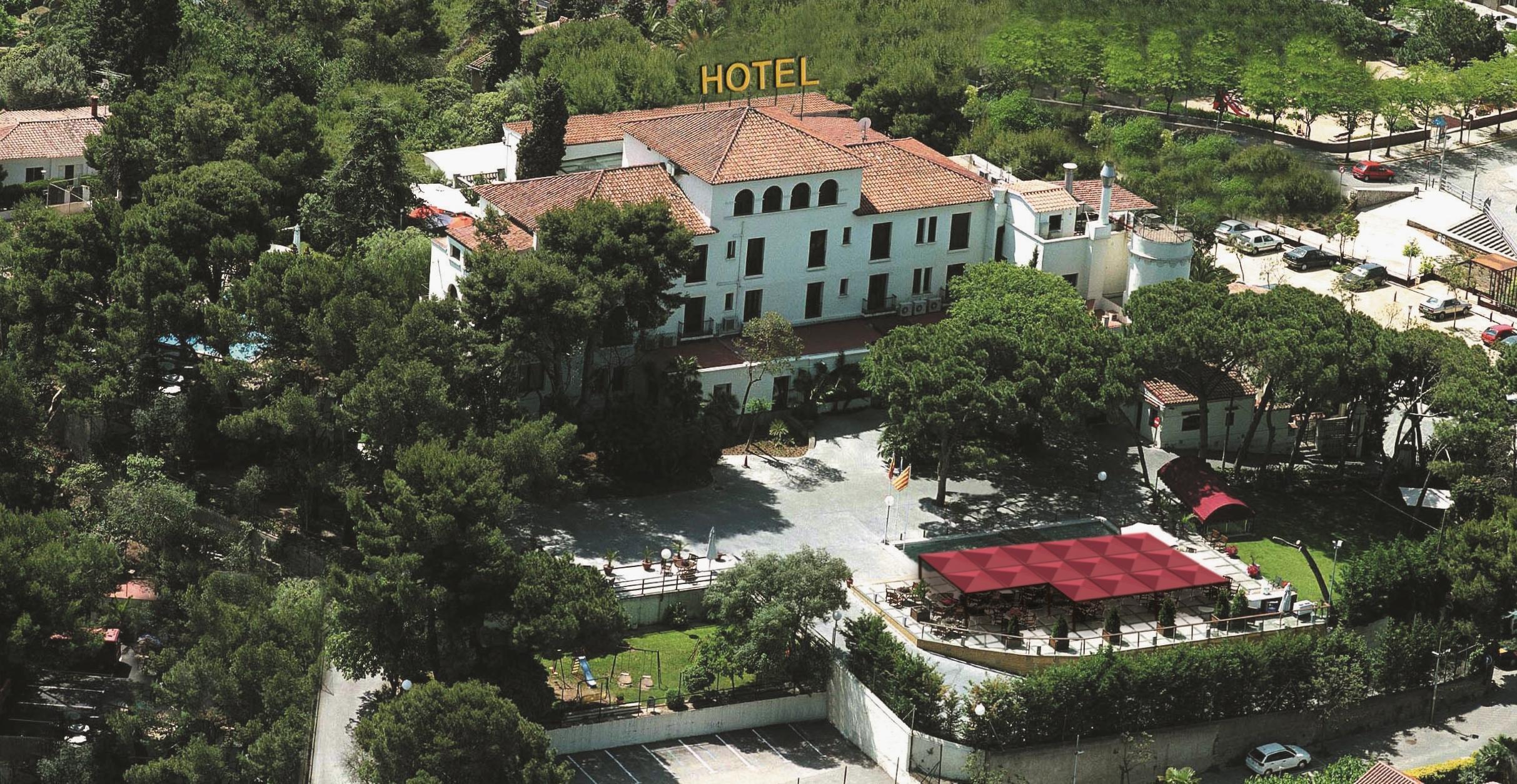 Hotel El Castell Сан-Бой-да-Любрагат Екстер'єр фото