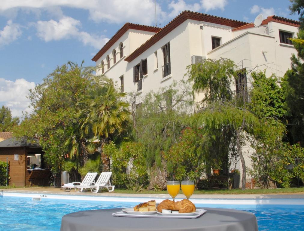 Hotel El Castell Сан-Бой-да-Любрагат Екстер'єр фото