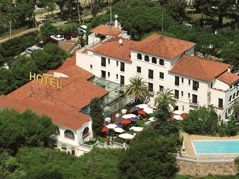 Hotel El Castell Сан-Бой-да-Любрагат Екстер'єр фото