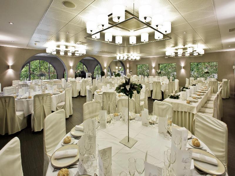 Hotel El Castell Сан-Бой-да-Любрагат Екстер'єр фото